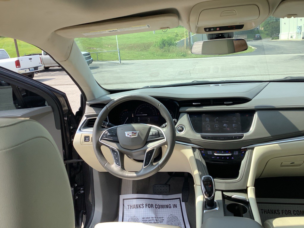 2017 Cadillac XT5 Image 14