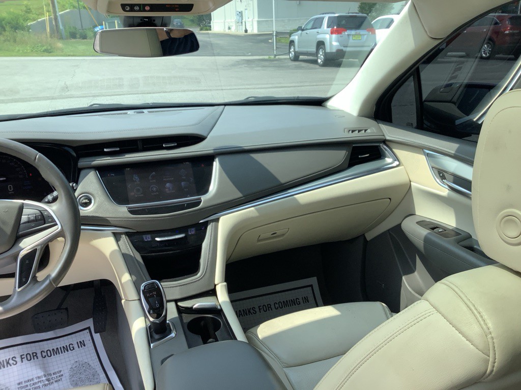 2017 Cadillac XT5 Image 15