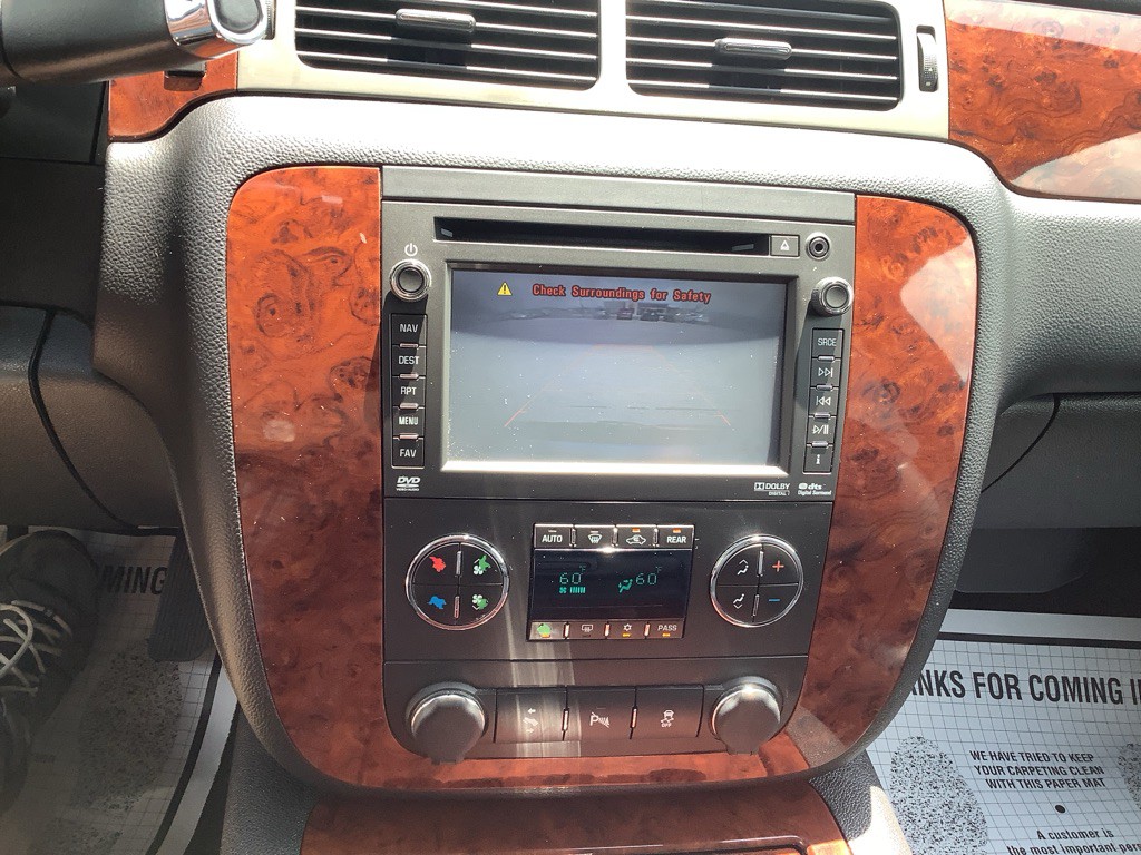 2012 Chevrolet Tahoe Image 21