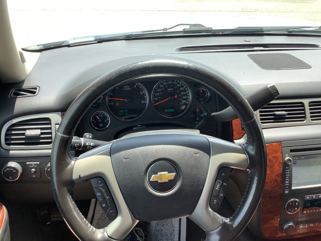 2012 Chevrolet Tahoe Image 22