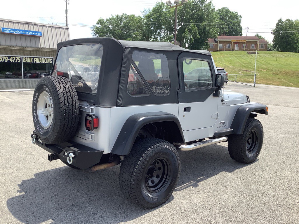 2004 Jeep Wrangler Image 6