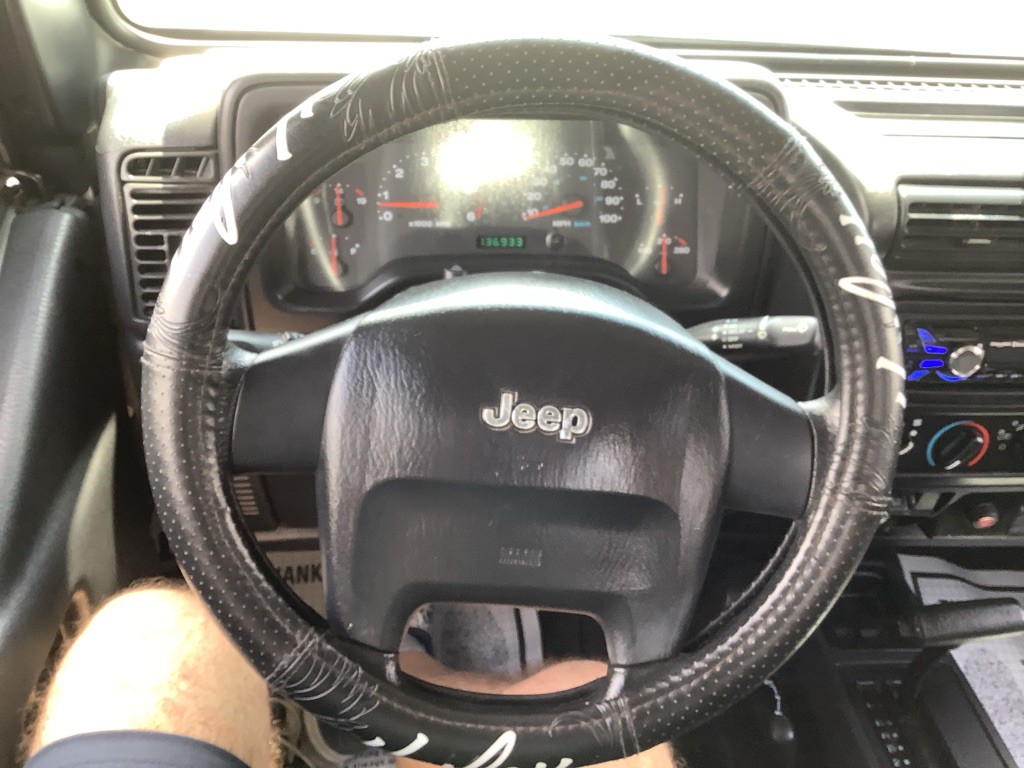 2004 Jeep Wrangler Image 15