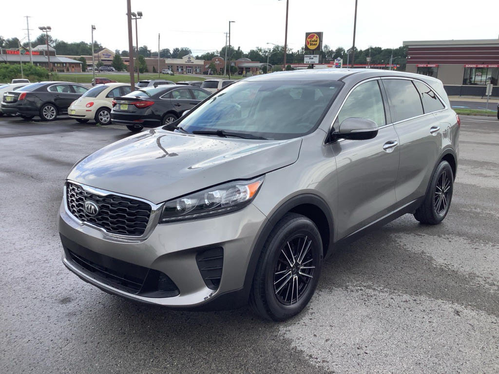 2019 Kia Sorento Image 2