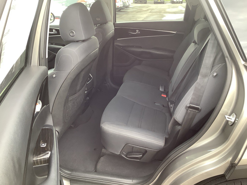 2019 Kia Sorento Image 13