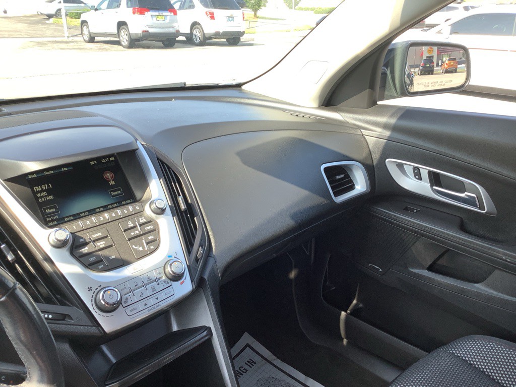 2017 Chevrolet Equinox Image 17