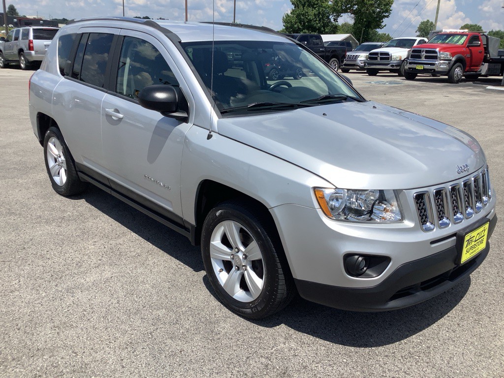 2011 Jeep Compass Image 4