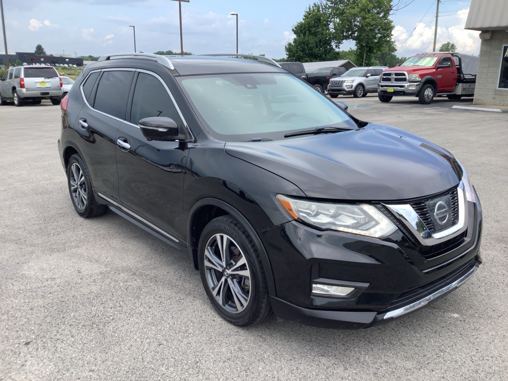 2017 Nissan Rogue Image 4