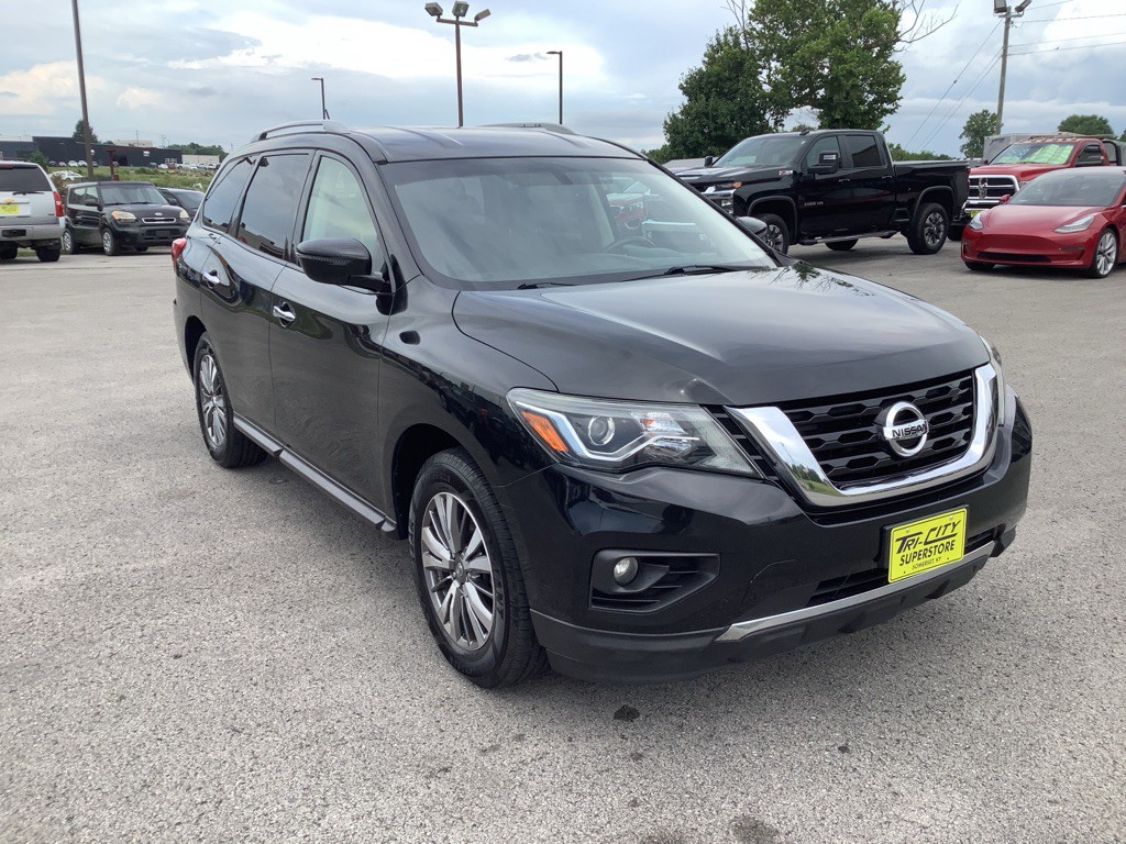 2018 Nissan Pathfinder Image 6