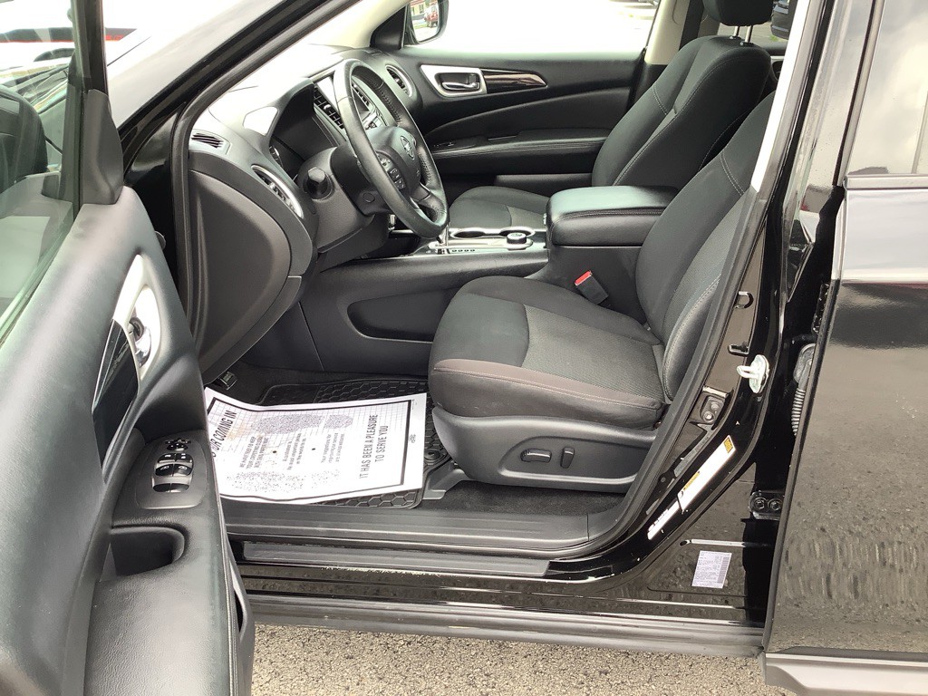 2018 Nissan Pathfinder Image 11