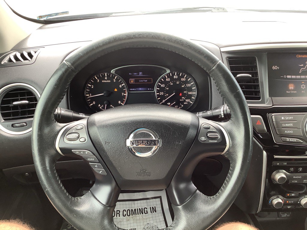 2018 Nissan Pathfinder Image 19