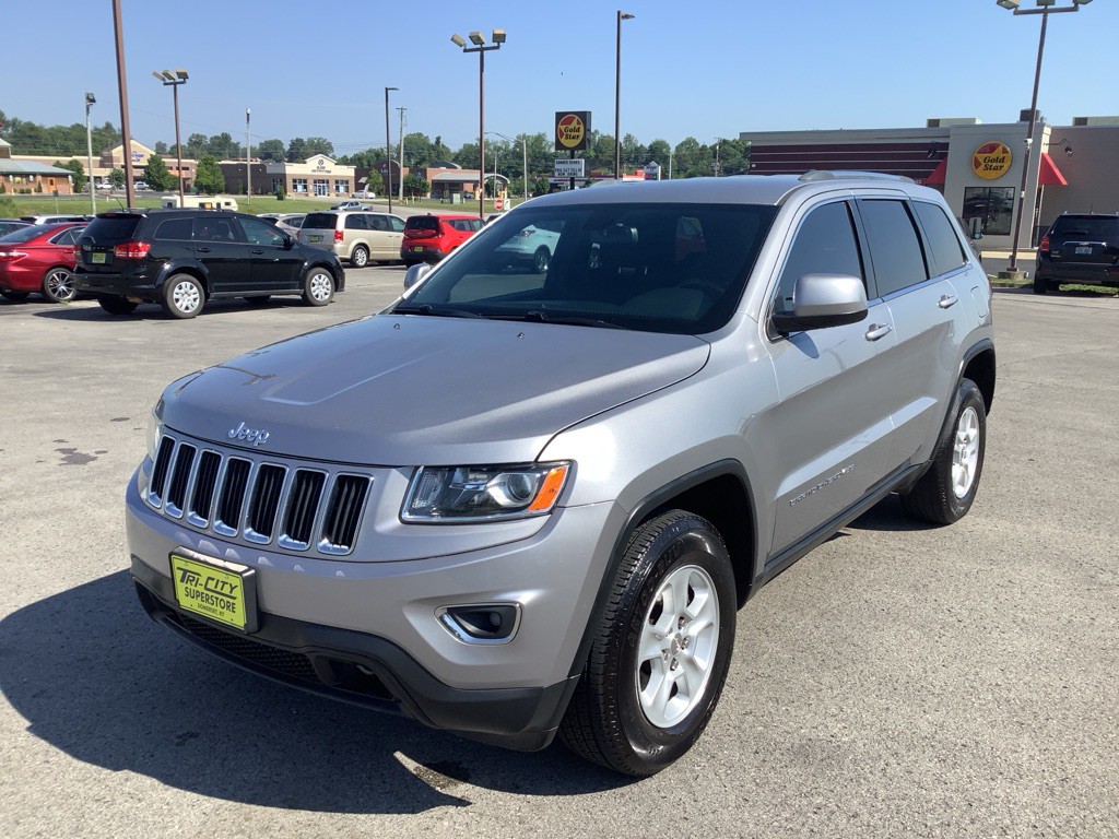 2015 Jeep Grand Cherokee Image 2