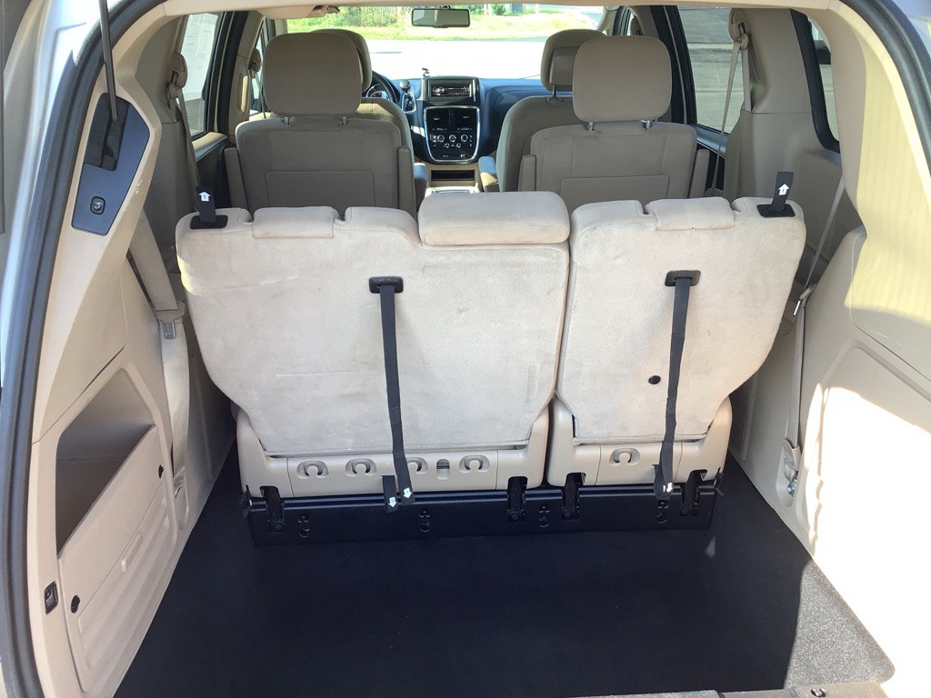 2015 Dodge Grand Caravan Image 8