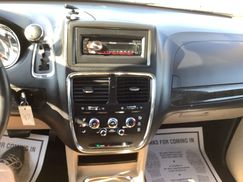 2015 Dodge Grand Caravan Image 19