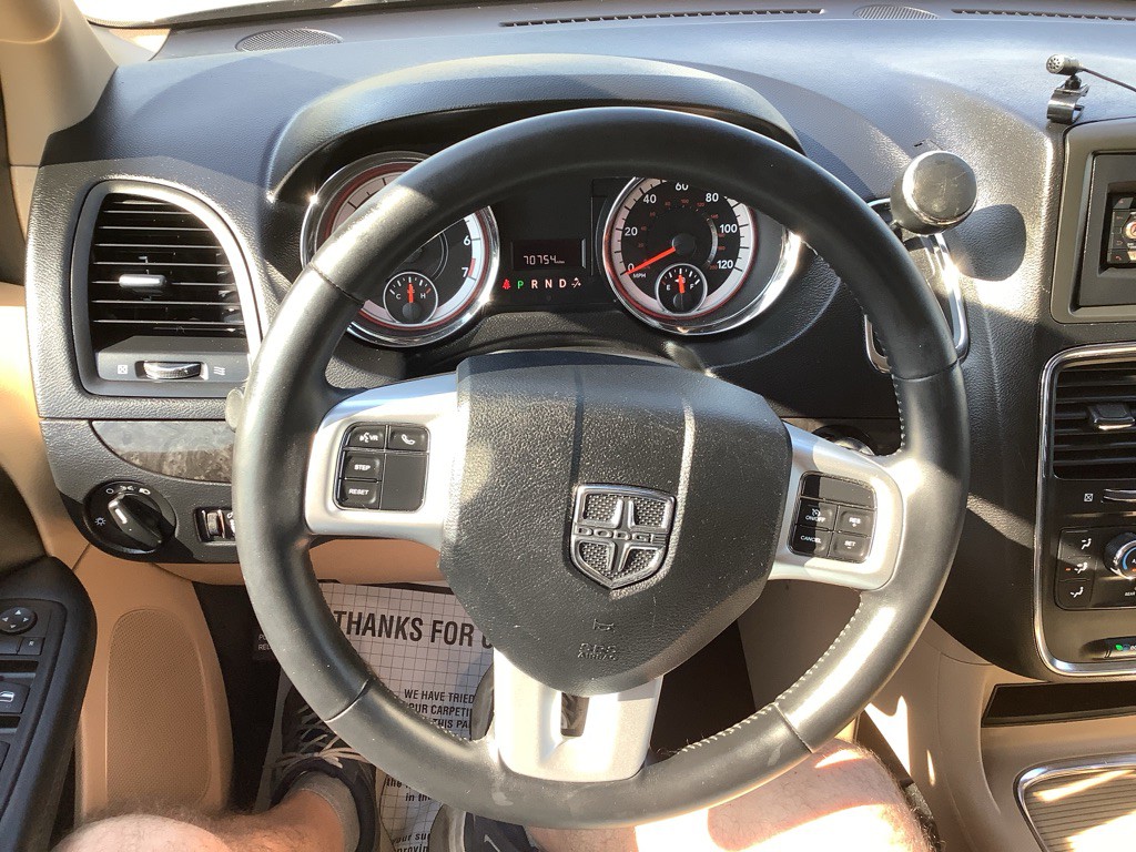 2015 Dodge Grand Caravan Image 20