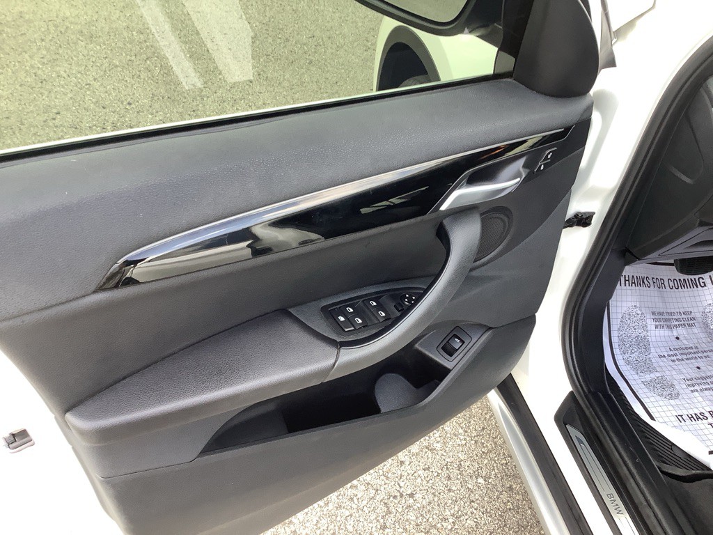 2018 BMW X1 Image 11