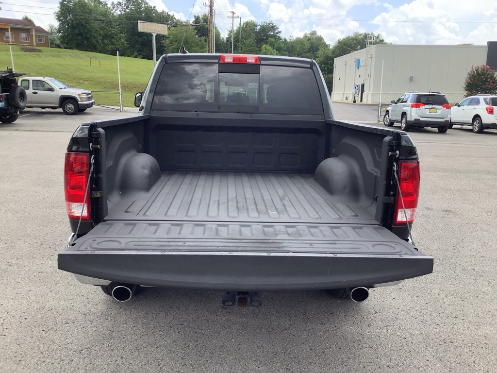 2015 RAM 1500 Image 9