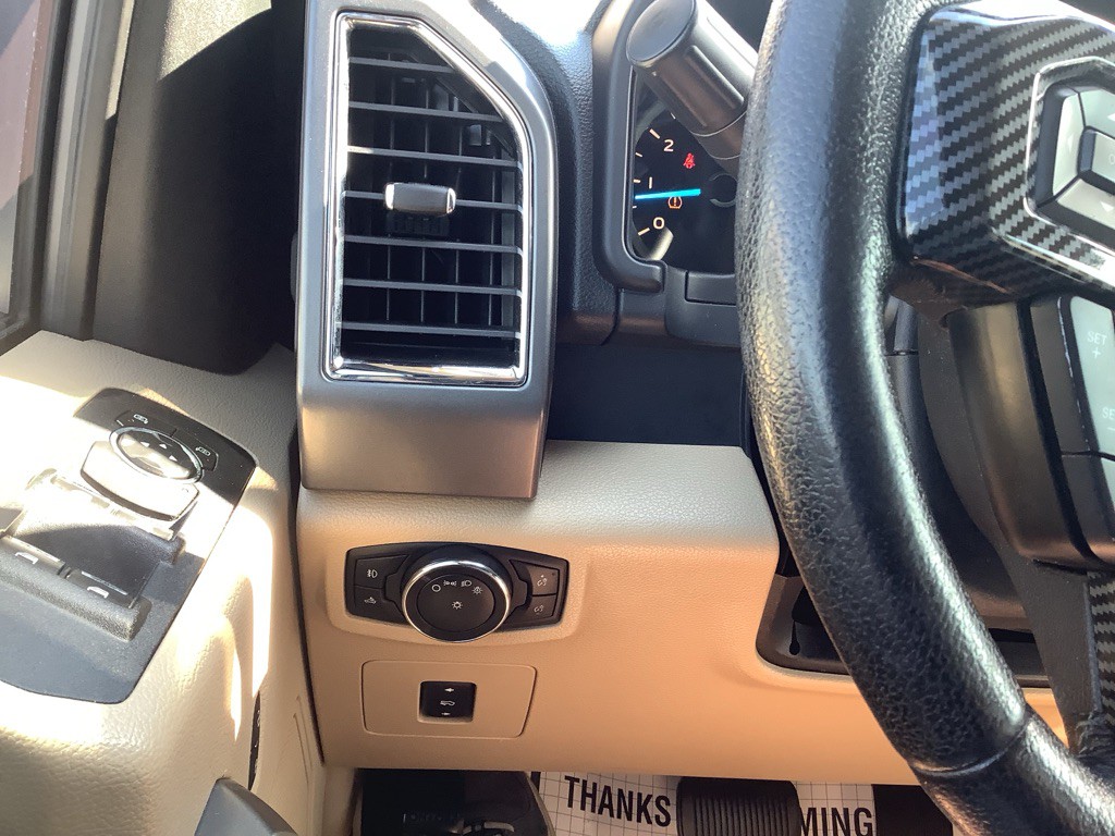 2016 Ford F-150 Image 20