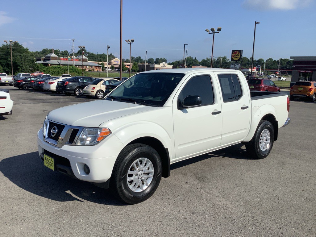2019 Nissan Frontier Image 2
