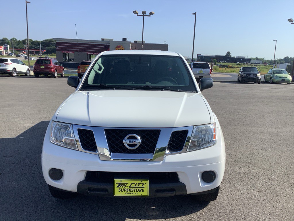2019 Nissan Frontier Image 3