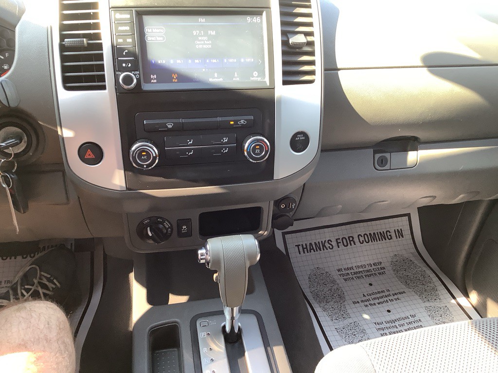 2019 Nissan Frontier Image 16