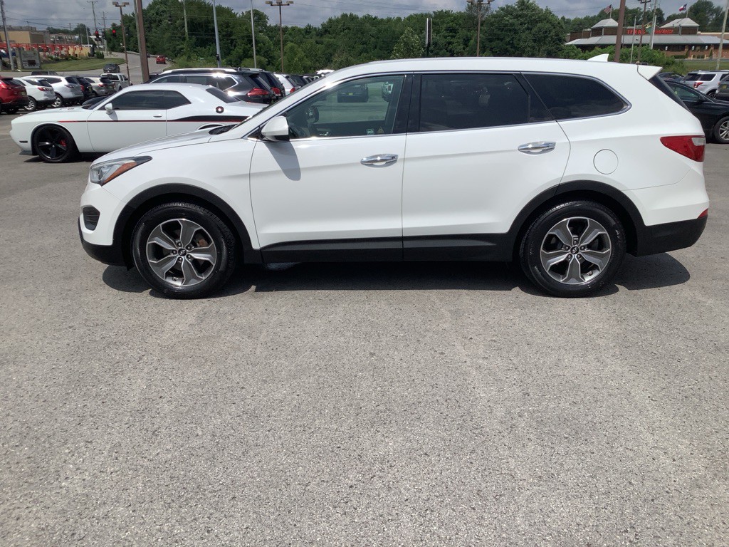 2013 Hyundai Santa Fe Image 1
