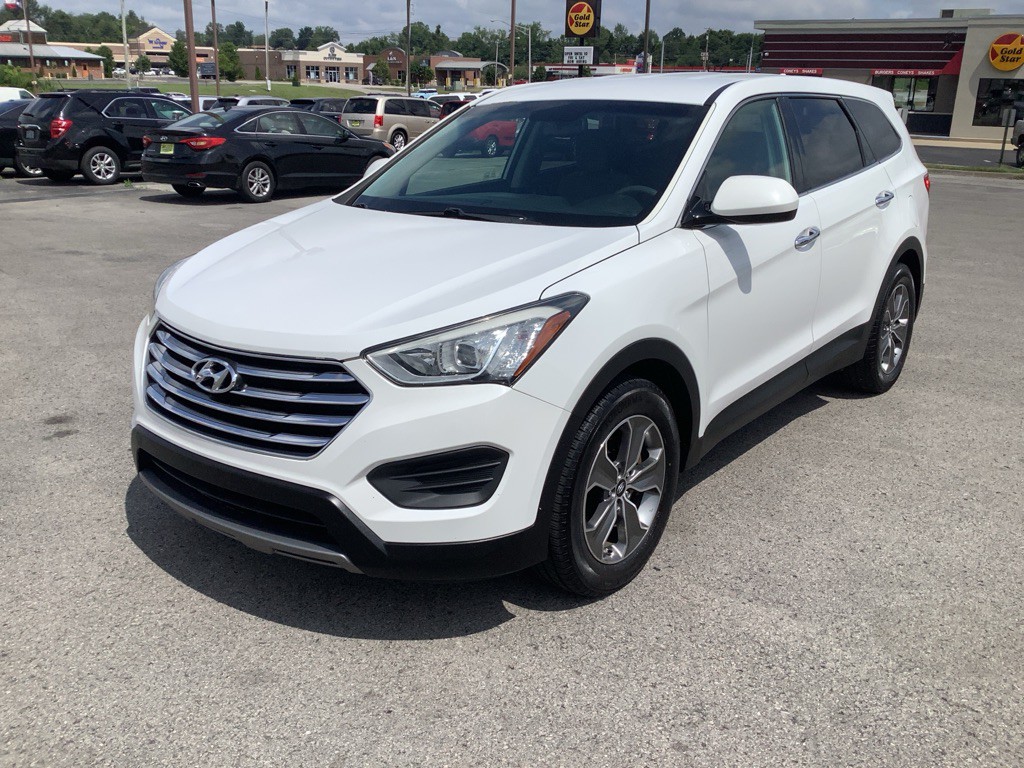 2013 Hyundai Santa Fe Image 2