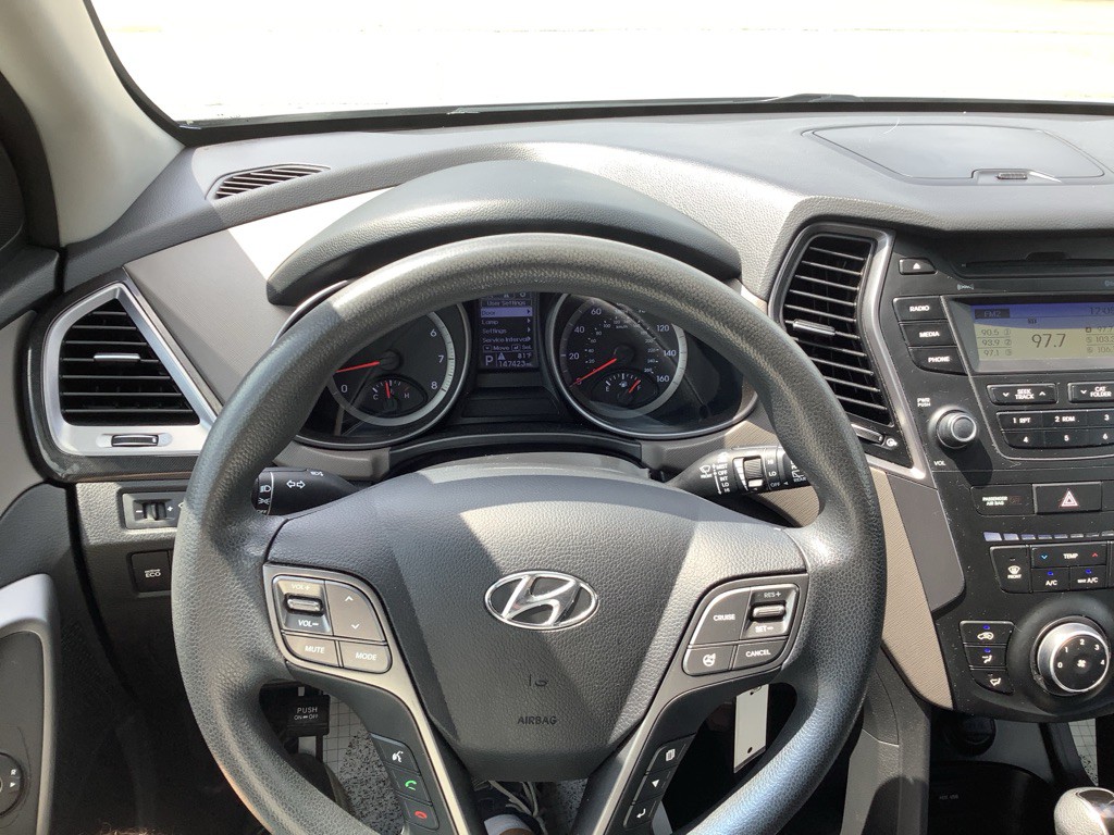 2013 Hyundai Santa Fe Image 18