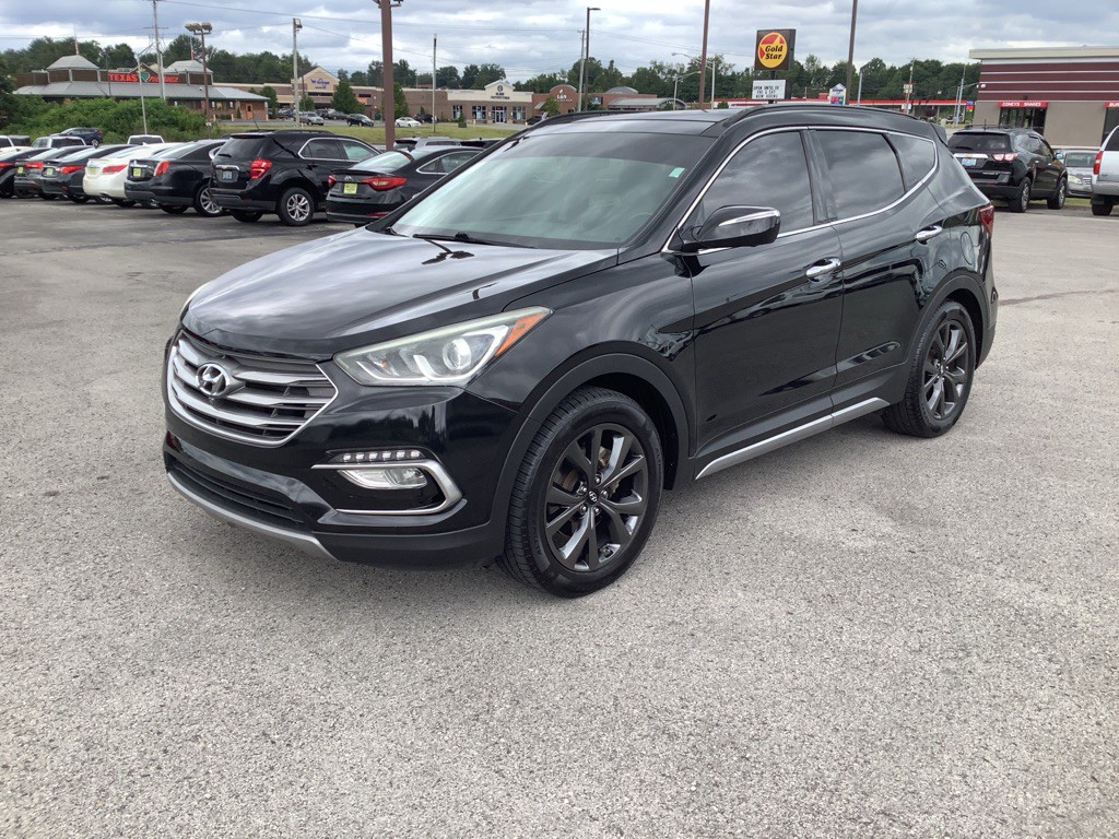 2017 Hyundai Santa Fe Sport Image 2