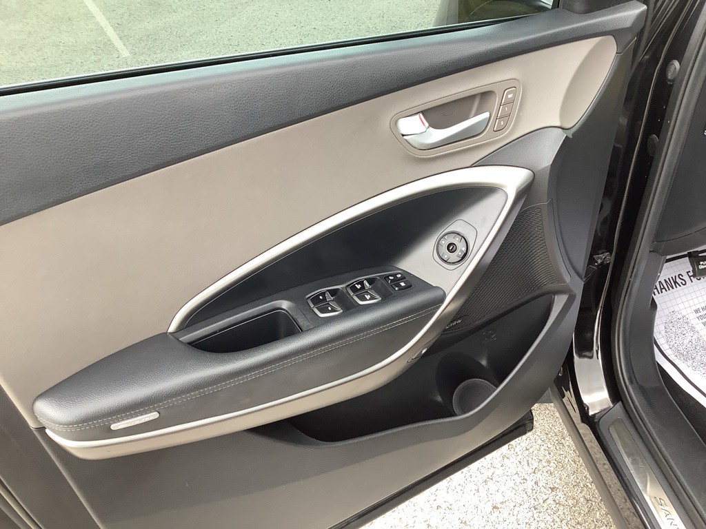 2017 Hyundai Santa Fe Sport Image 11