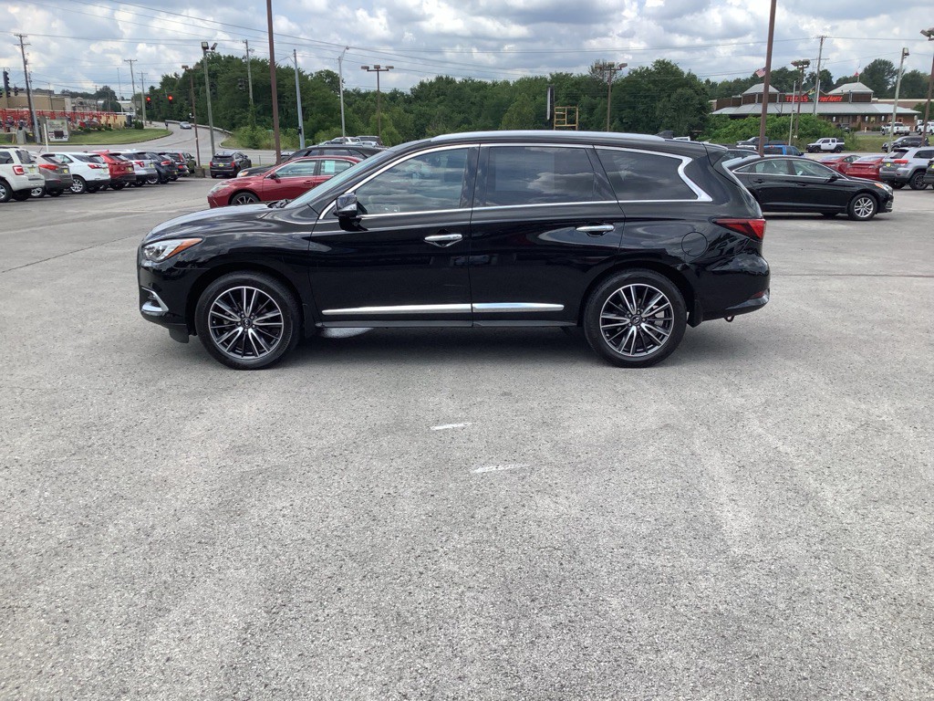 2016 INFINITI QX60 Image 2