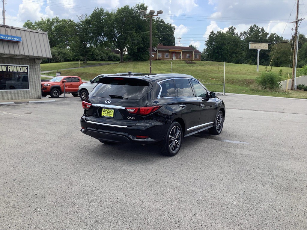 2016 INFINITI QX60 Image 6