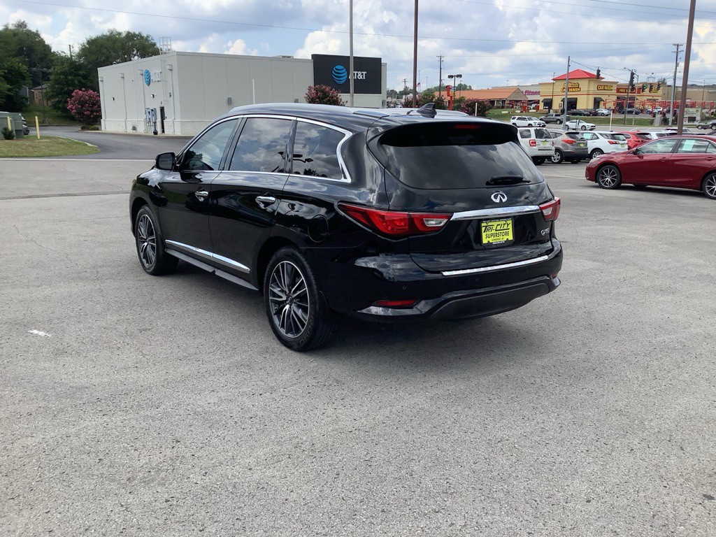 2016 INFINITI QX60 Image 9