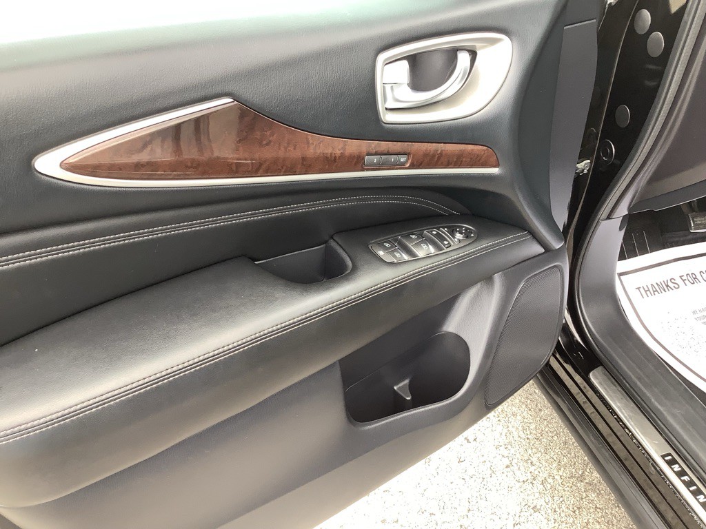 2016 INFINITI QX60 Image 24