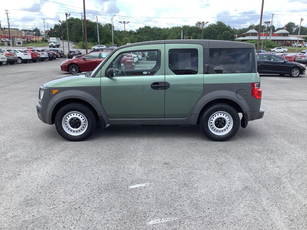 2004 Honda Element Image 1