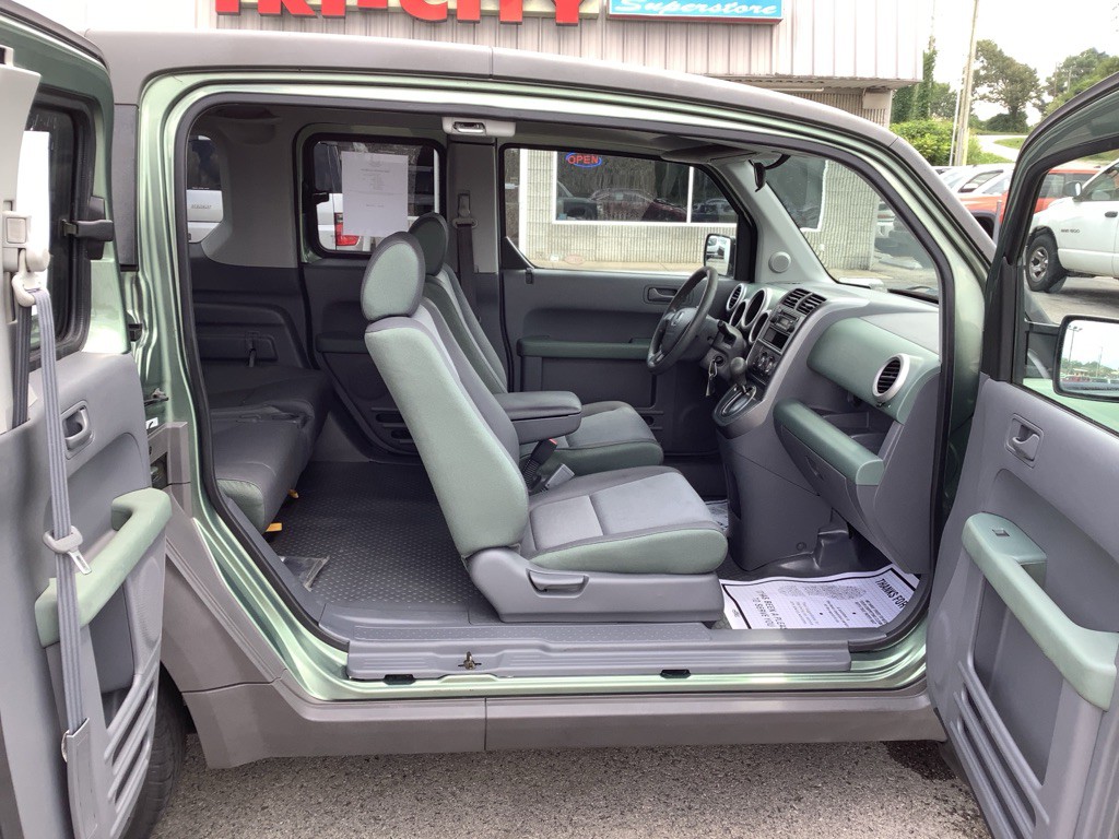 2004 Honda Element Image 6