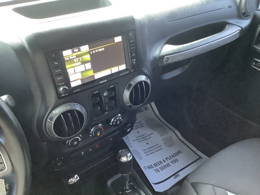 2017 Jeep Wrangler Unlimited Image 22