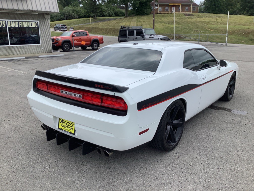 2014 Dodge Challenger Image 6