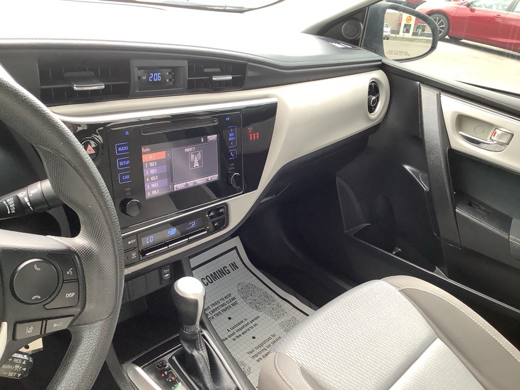 2018 Toyota Corolla Image 14