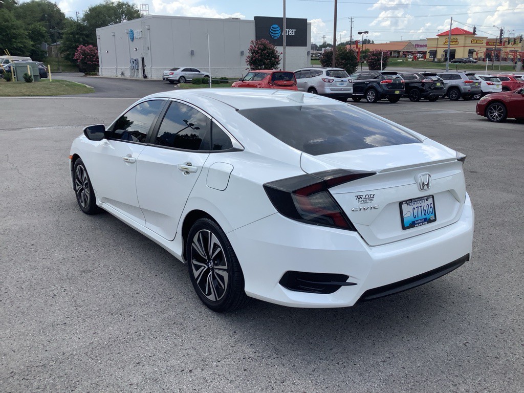 2016 Honda Civic Image 10