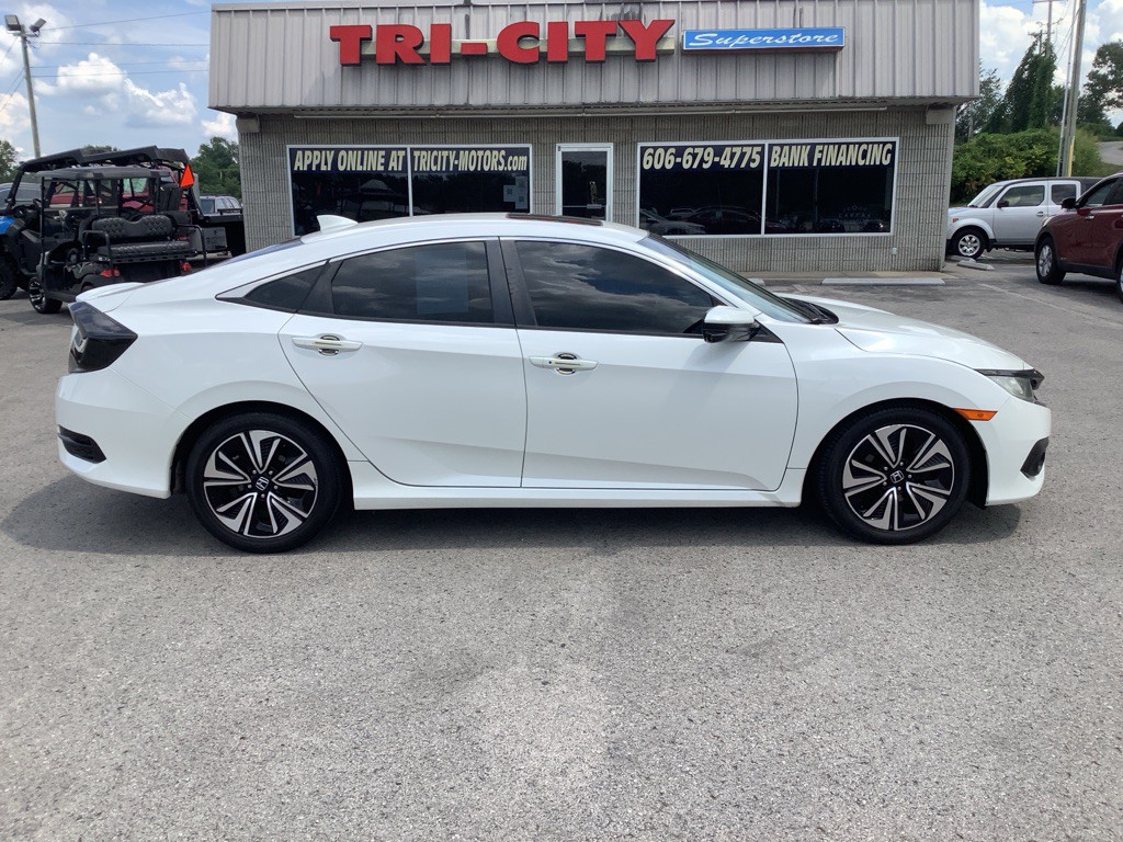 2016 Honda Civic Image 1