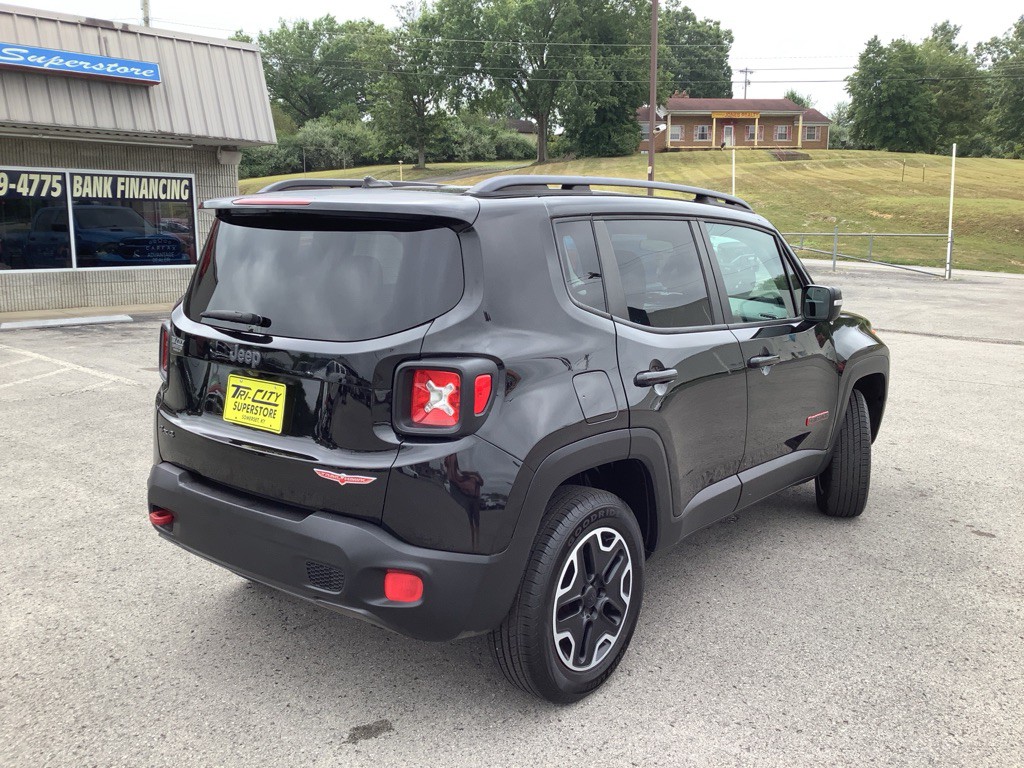 2015 Jeep Renegade Image 5