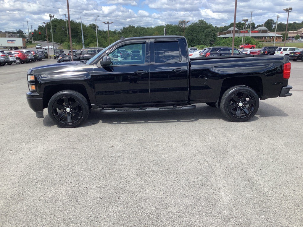 2014 Chevrolet Silverado 1500 Image 2