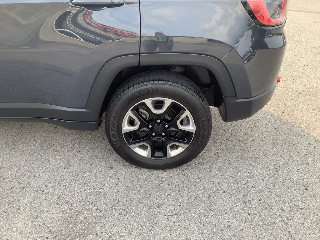 2018 Jeep Compass Image 10