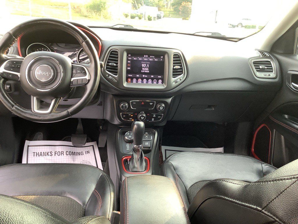 2018 Jeep Compass Image 15