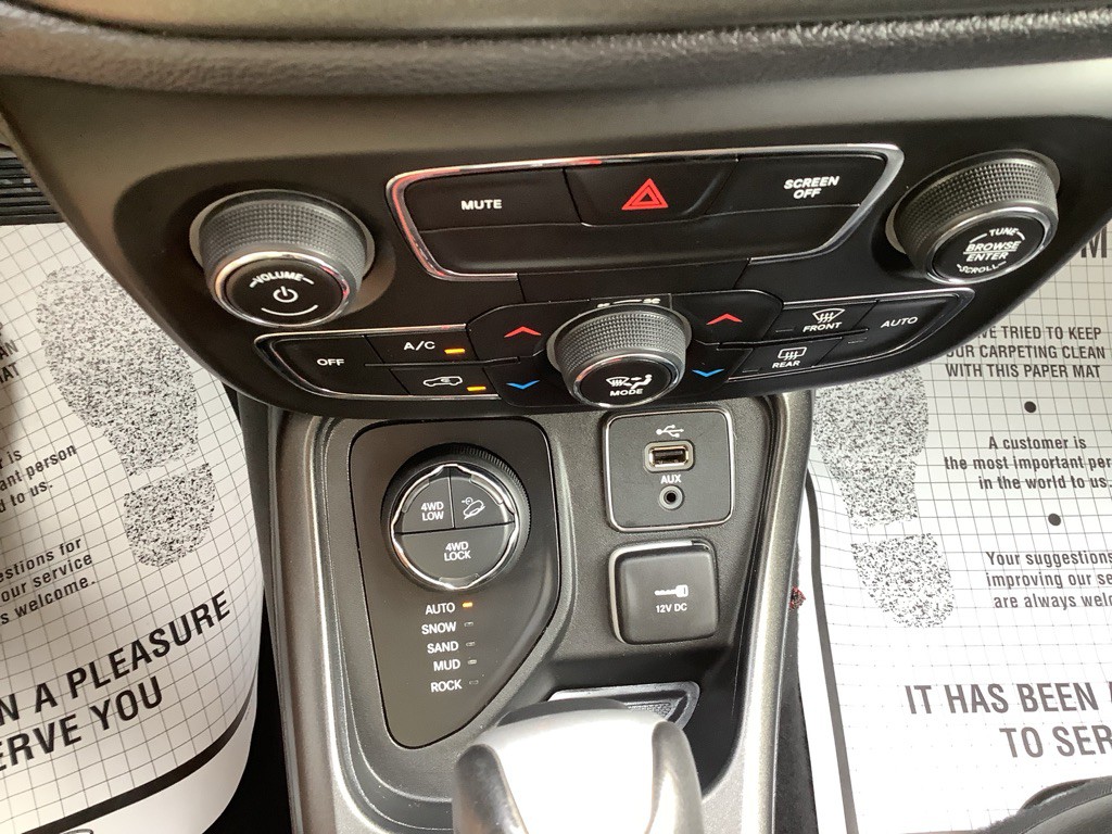 2018 Jeep Compass Image 21