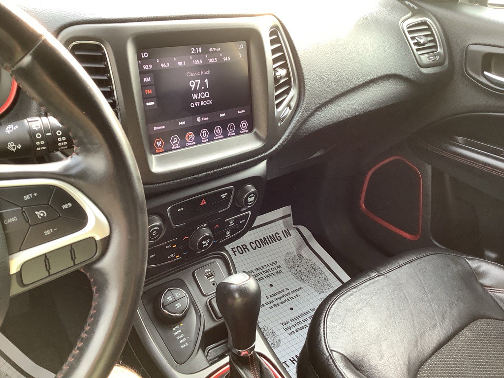 2018 Jeep Compass Image 22