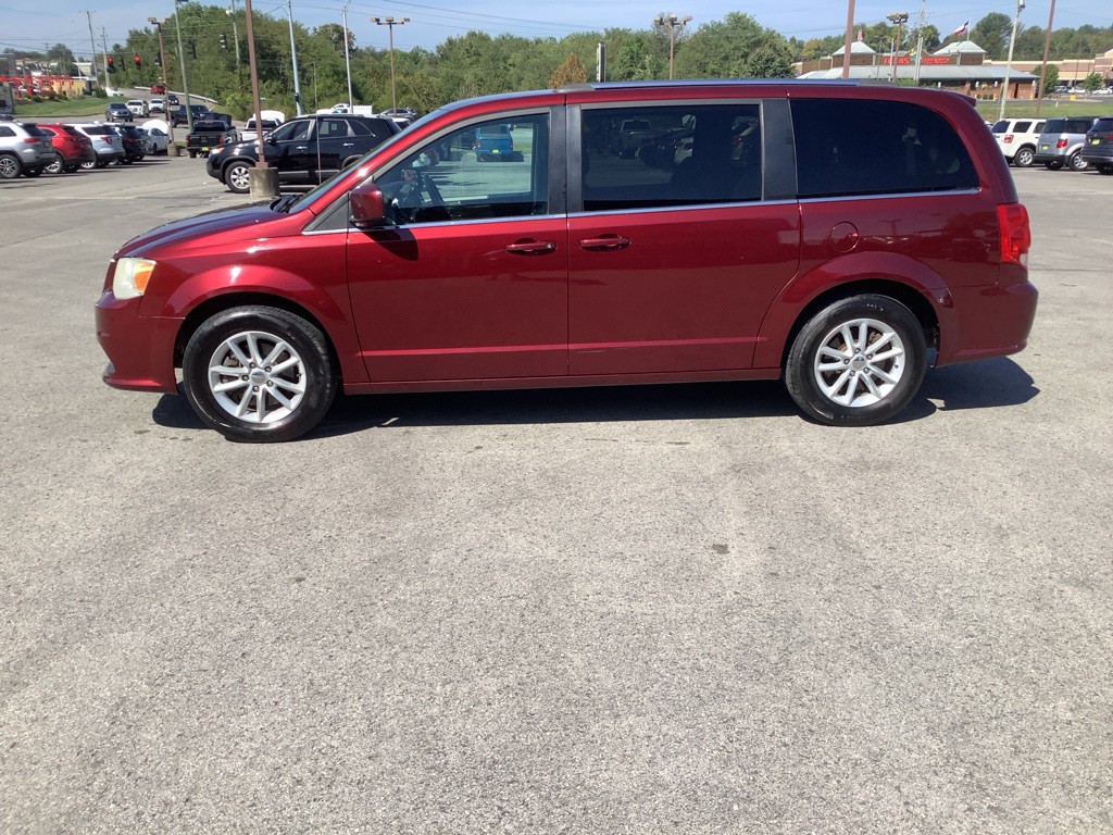 2019 Dodge Grand Caravan Image 2