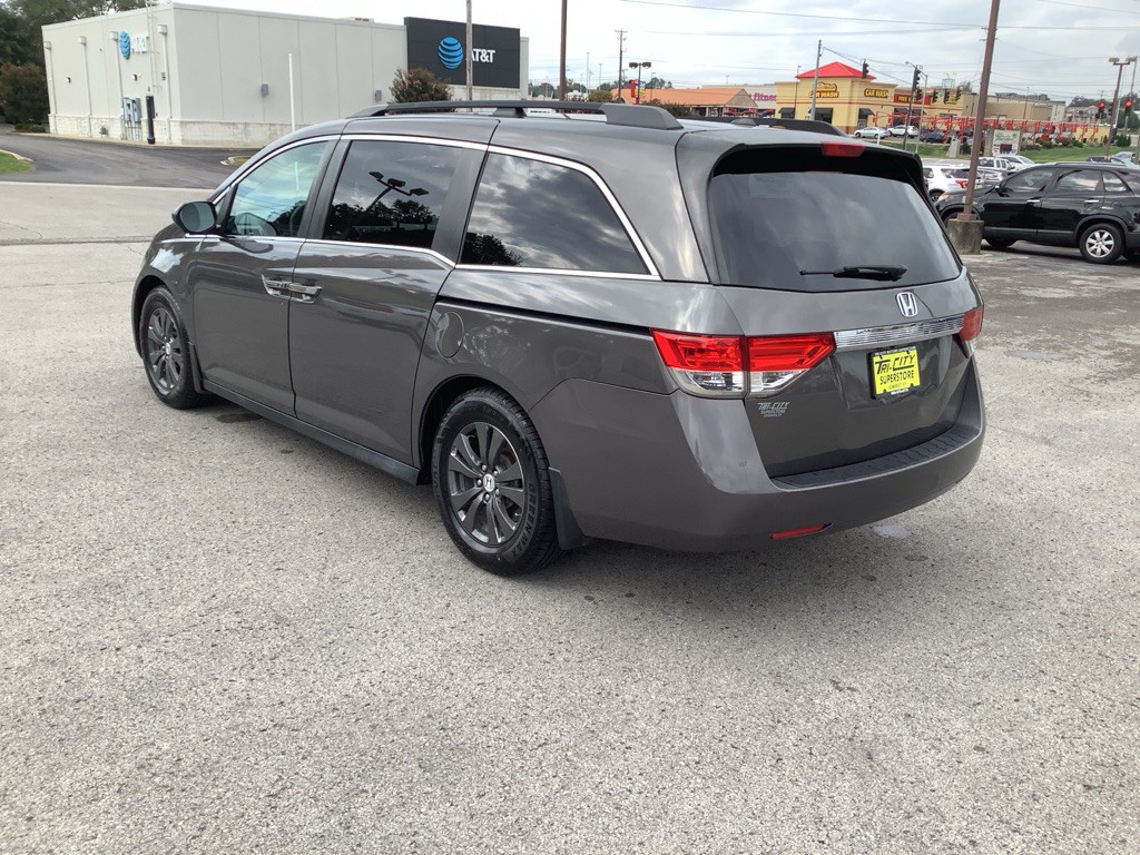 2016 Honda Odyssey Image 8
