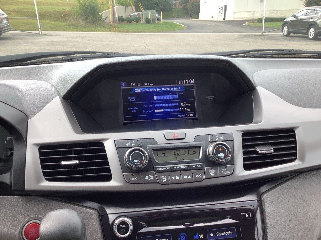 2016 Honda Odyssey Image 21