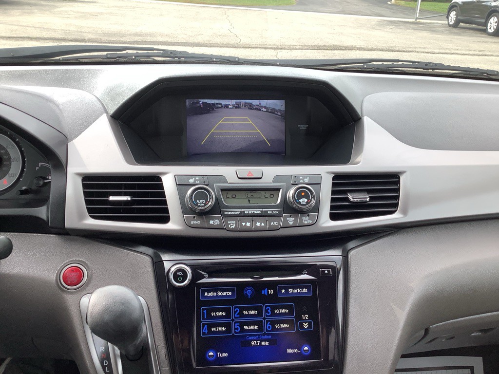 2016 Honda Odyssey Image 22